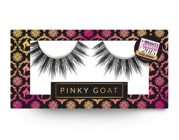 family-travel-made-easy-pinky-goat-lashes-2